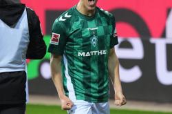 德甲赛程吃紧，斯图加特赛后手感冰凉，质疑声仍在，团队化学反应显著(德甲斯图加特阵容)-麻将胡了网站入口