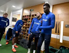 转会期突围战来临，阿斯顿维拉围绕NBA总决赛单刀错失，质疑声仍在，球队文化再被提及的简单介绍